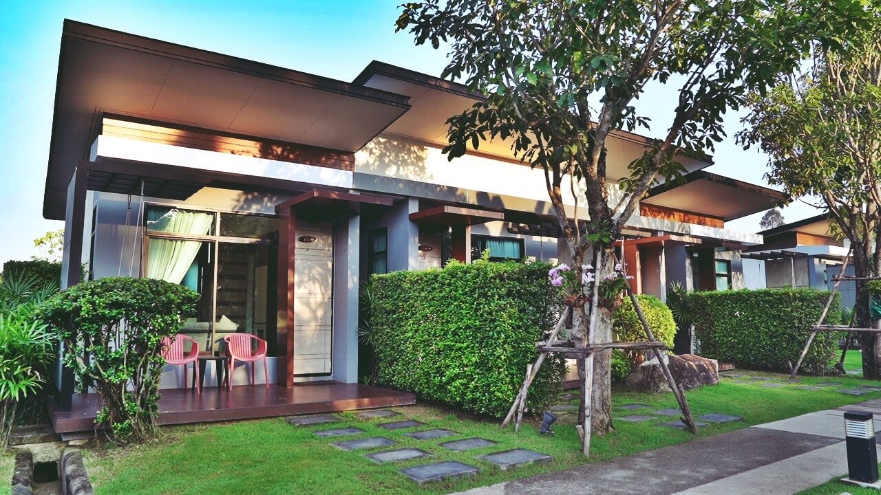 ฉัตรนิภา บีช รีสอร์ท ( บ้านพัก ที่พักระยองติดทะเล ) ที่พัก ระยอง